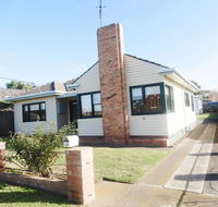 Port Life Beach House - New South Wales Tourism 