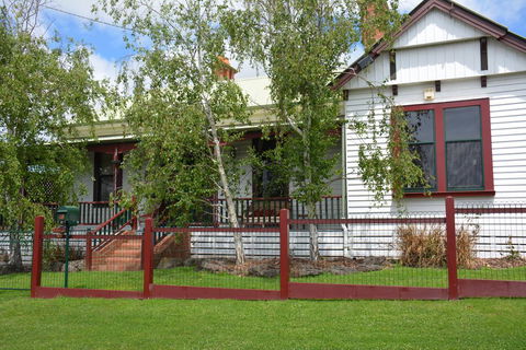 Portarlington Vicarage - New South Wales Tourism  0