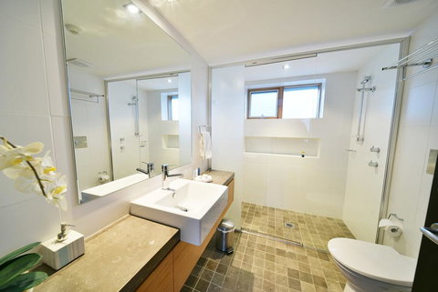 Powder 2 - New South Wales Tourism  1