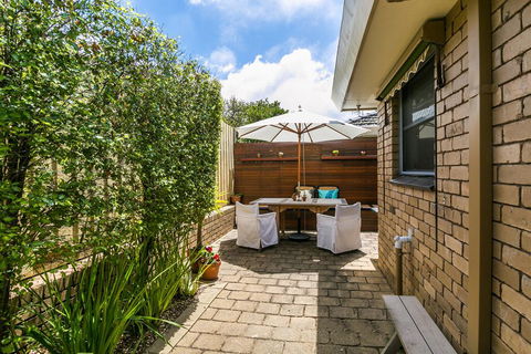 Pride Street Unit 1-13 - New South Wales Tourism  1