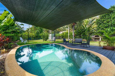 Private Pool, Big Backyard, Aircon - Paradise! - New South Wales Tourism  0