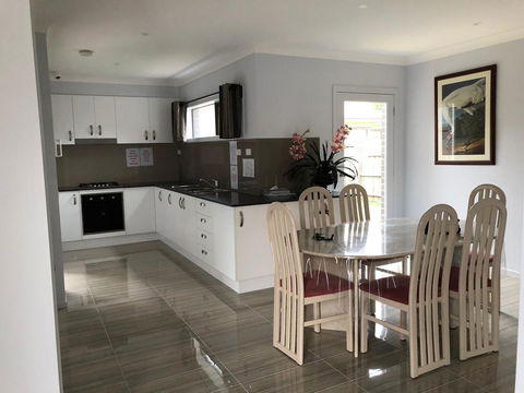 Private Studio - New South Wales Tourism  1