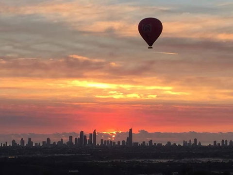 Private Villa With Great Views - New South Wales Tourism  0