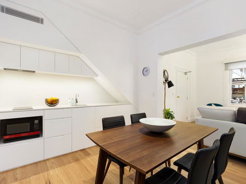 PYRMONT HARRIS 2-L'Abode Accommodation - New South Wales Tourism  3