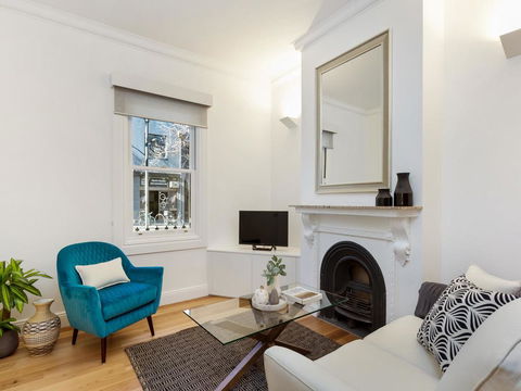 PYRMONT HARRIS 2-L'Abode Accommodation - New South Wales Tourism  1