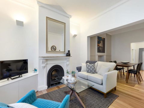 PYRMONT HARRIS 2-L'Abode Accommodation - New South Wales Tourism  0