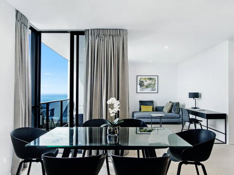 Qube Broadbeach - Luxury 2 Bedroom Ocean View - New South Wales Tourism  1