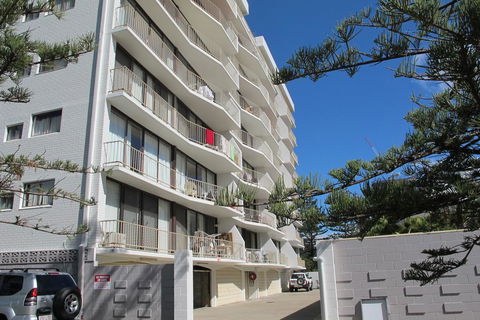 Queensleigh Holiday Apartments - New South Wales Tourism  1