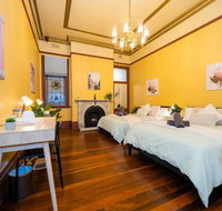Quiet Quadruple Private Room In Strathfield 3min to Train Station sleeps 4