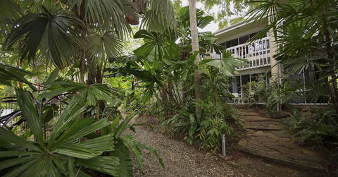Rainforest Castaways Resort And Spa - New South Wales Tourism  3