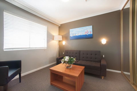 Ramada Hotel & Suites By Wyndham Cabramatta - New South Wales Tourism  1