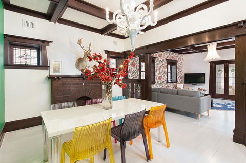 Ravenswood - Luxurious, Spacious 4 Br, Walk To Clovelly Beach - New South Wales Tourism  0