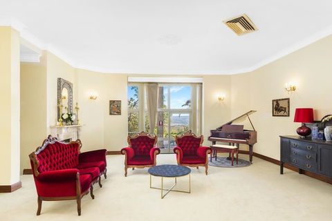 Razorback Holiday House With Incredible Views - New South Wales Tourism  2