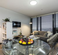 Redfern One Bedroom Apartment with Views - New South Wales Tourism 