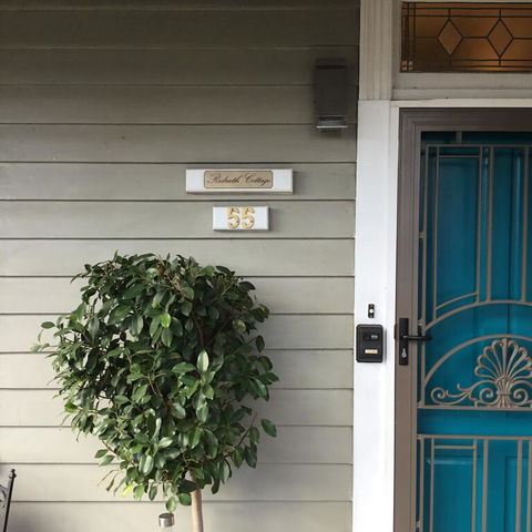 Redruth Cottage - New South Wales Tourism  0