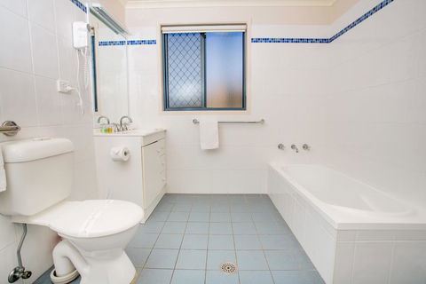 Reflections Holiday Parks Hawks Nest - New South Wales Tourism  3