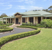 Reign Manor - large group accommodation - New South Wales Tourism 