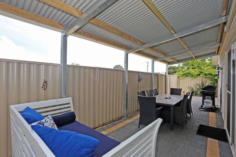 Relax At Falcon By The Bay - New South Wales Tourism  3