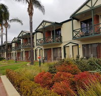Renmark Hotel Motel - New South Wales Tourism 