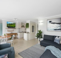 Renovated Moololaba Unit 100m To Beach - New South Wales Tourism 