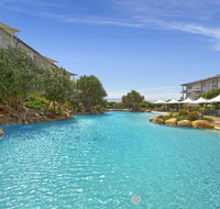 RESORT ON THE BEACH 6126-27 - New South Wales Tourism 