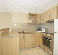 Resort on the Beach with Ocean Glimpses 5214-15 - New South Wales Tourism 