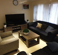 Retro Style Home Stay - New South Wales Tourism 