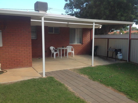 Rhodeside Lodge - New South Wales Tourism  3