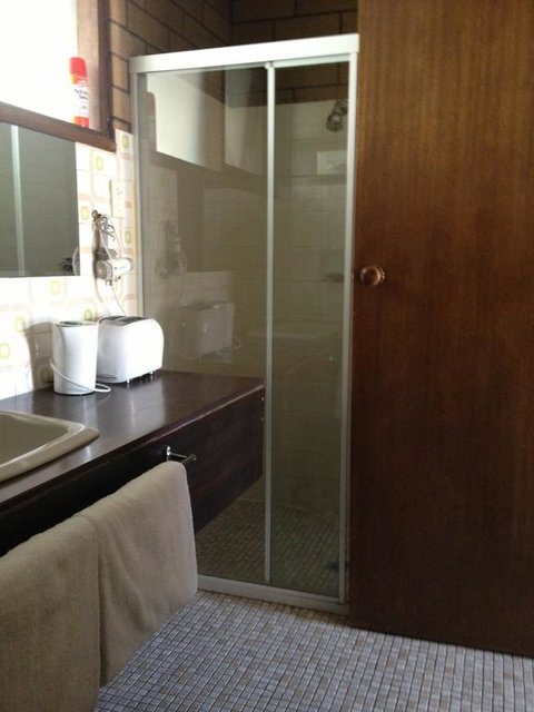 Rippleside Park Motor Inn - New South Wales Tourism  3