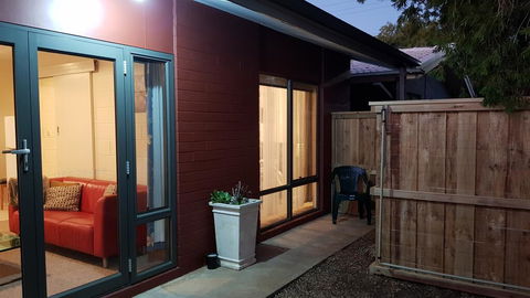 Rise N' Shine - Min Stay 4 Nights - New South Wales Tourism  0