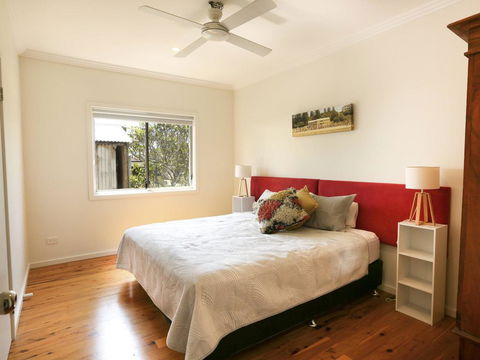River Breeze 60 Wooli Street Yamba. Linen - Unlimited Wi-Fi Just Listed. - New South Wales Tourism  3