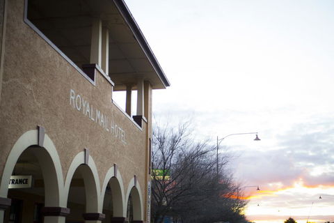 Royal Mail Hotel Jerilderie - New South Wales Tourism  0