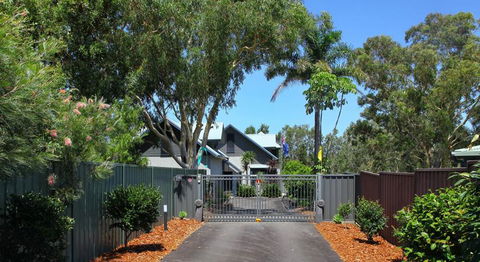 Salamander Bay Bed And Breakfast - New South Wales Tourism  1