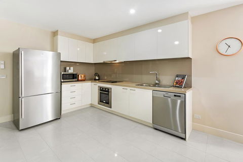 Salt 13 Luxury Apartment - New South Wales Tourism  3