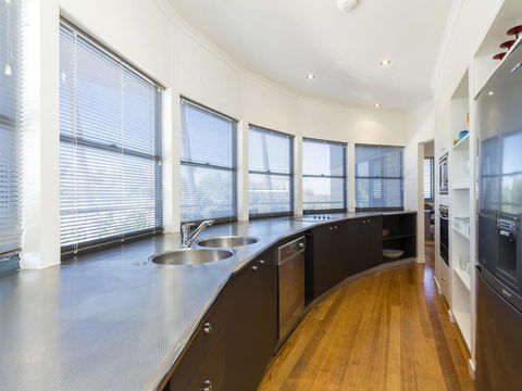 Saltwater Unit 1 - New South Wales Tourism  1