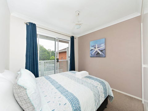 Sanctuary @ Fingal Bay - New South Wales Tourism  2