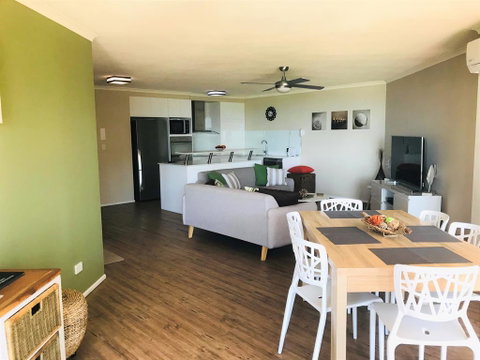 Sanctuary Beach Resort - New South Wales Tourism  3