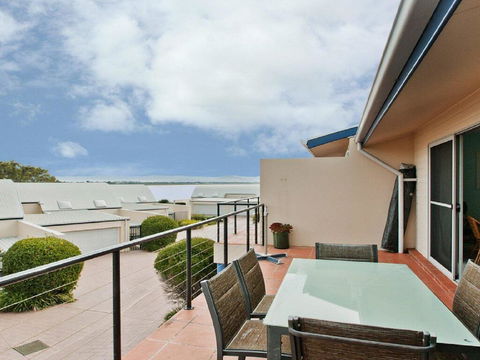 Sandalwood - Direct Beach Access To Tilbury Cove - New South Wales Tourism  2