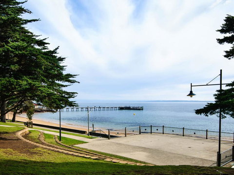 Sandy At Cowes - New South Wales Tourism  3