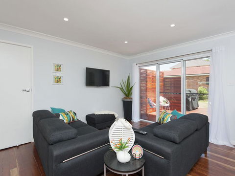 Sandy Point Road, 98, Eden By The Bay - New South Wales Tourism  1