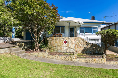 Santorini - Lorne - New South Wales Tourism  0