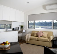 Savannah Cabins Taronga Western Plains Zoo - New South Wales Tourism 