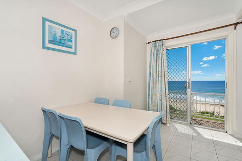 Sea Spray Apartments, Unit 4 - New South Wales Tourism  3