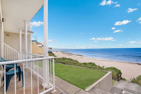 Sea Spray Apartments, Unit 4 - New South Wales Tourism  0