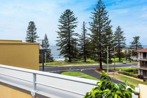 Seaspray 5 - New South Wales Tourism  1