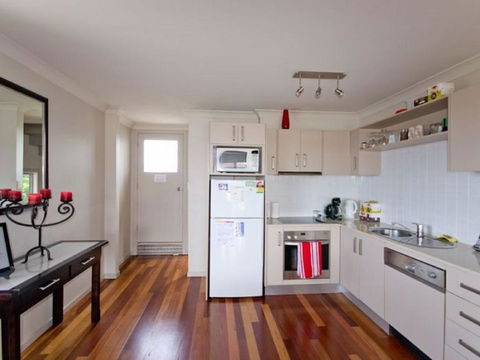 Seaspray 8 - New South Wales Tourism  3
