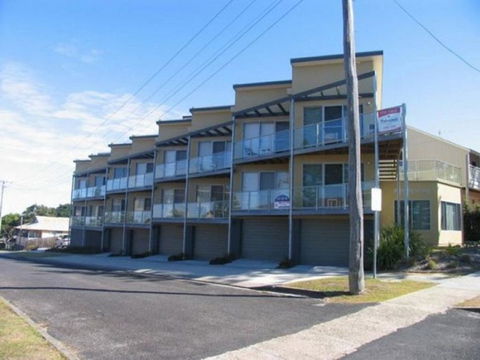 Seaspray 8 - New South Wales Tourism  1