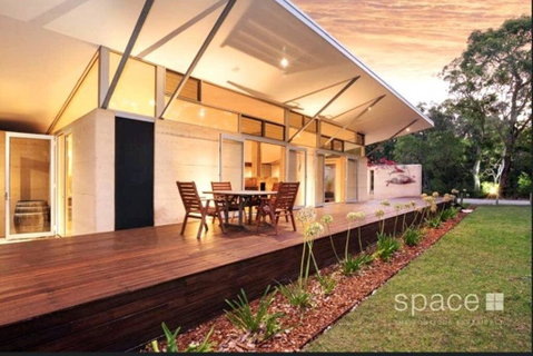 Selador - 2BR Private Bushland Retreat Close To The Beach And Wineries - New South Wales Tourism  2