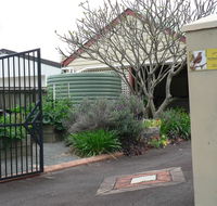 Self-contained 2 bedroom Apartment - New South Wales Tourism 