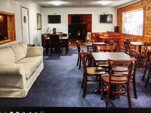 Selwyn Star Lodge - New South Wales Tourism  1